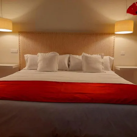 Ceres Hotel 3*