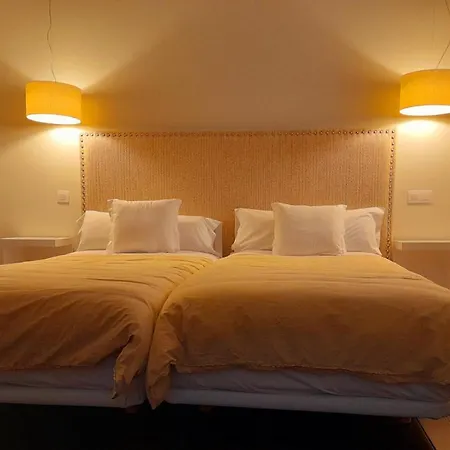 Ceres Hotel 3*