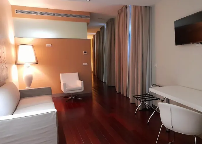 Hotel Ceres 酒店 3*