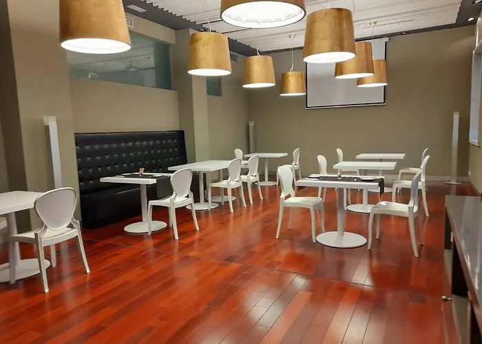 酒店 Hotel Ceres 3*