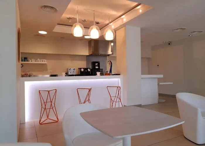 Hotel Ceres Hotel 3*