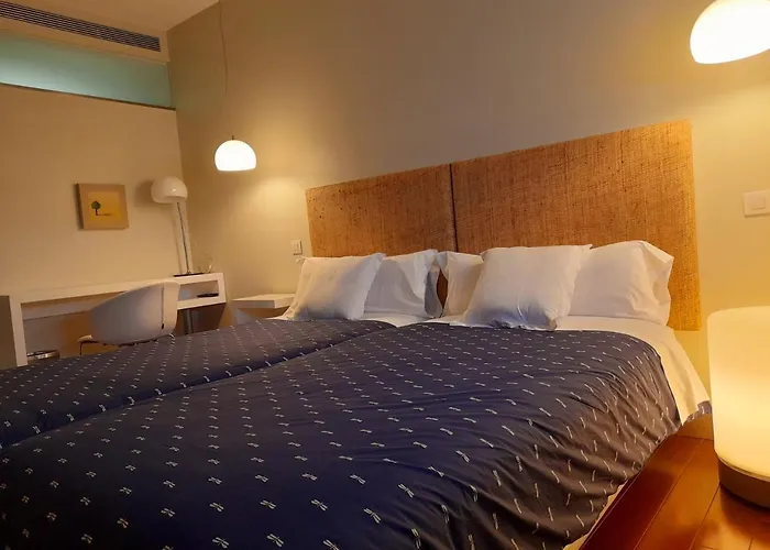 Hotel Ceres 莱尔马