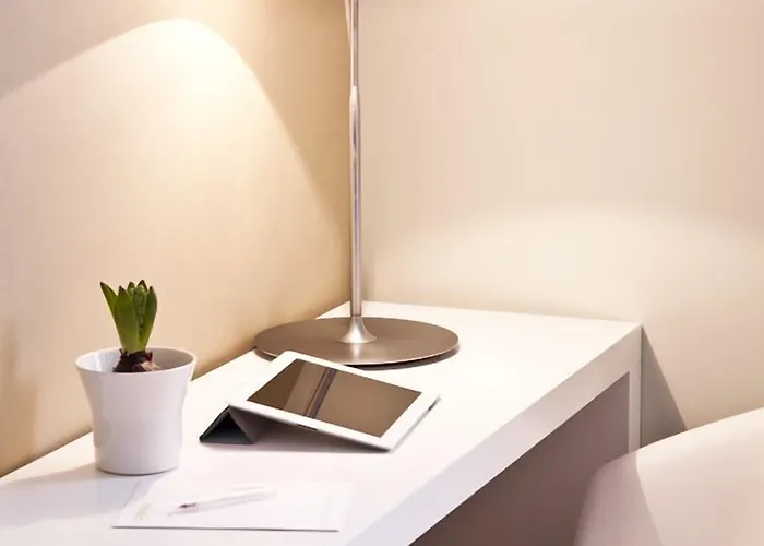 Hotel Ceres 莱尔马