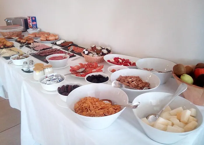 酒店 Hotel Ceres 莱尔马