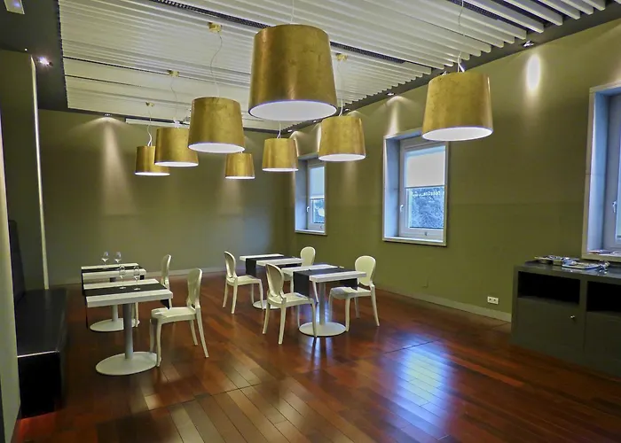 酒店 Hotel Ceres 3*